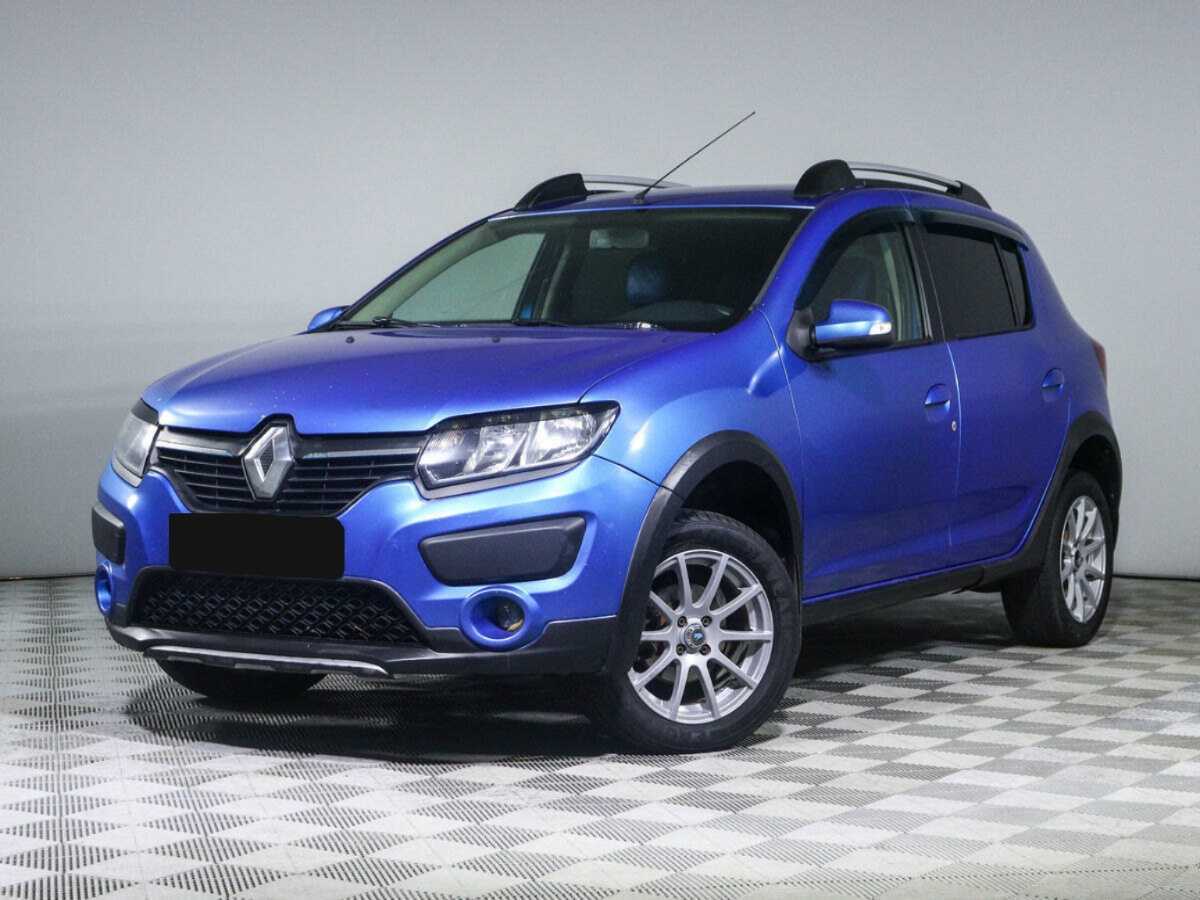 Renault Sandero с пробегом — 2015 год. Фото: #0