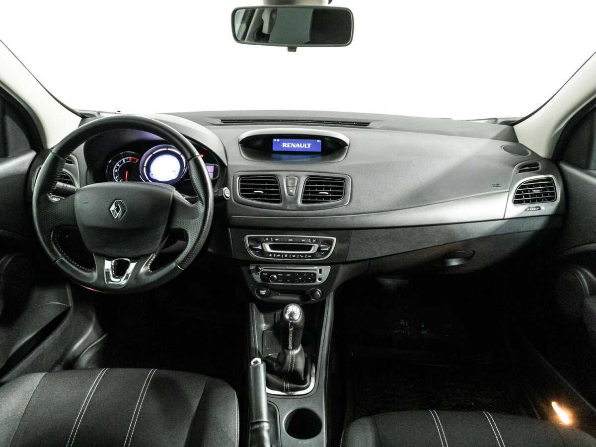 Renault Megane с пробегом — 2013 год. Фото: #12