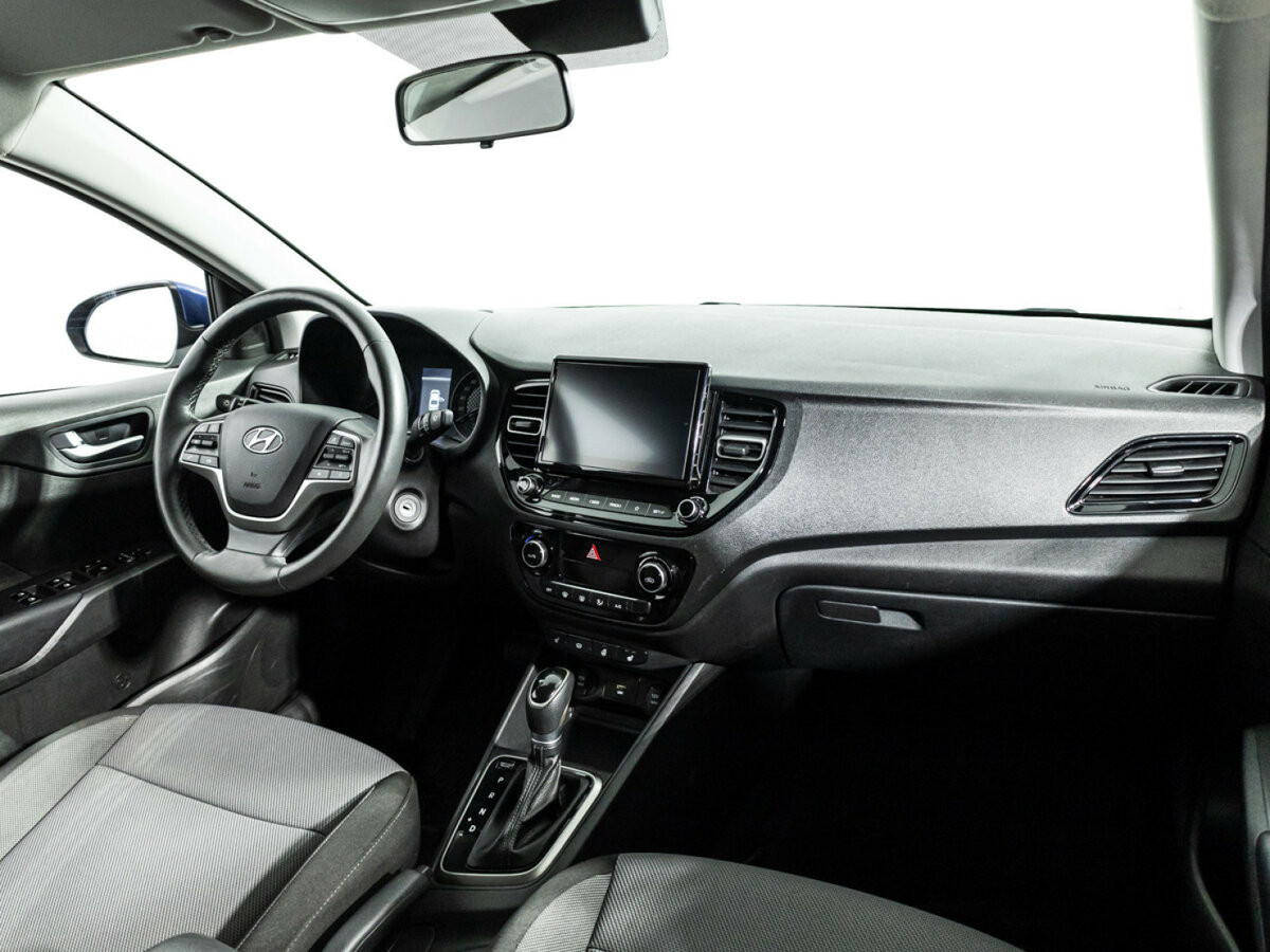 Hyundai Solaris с пробегом — 2021 год. Фото: #8