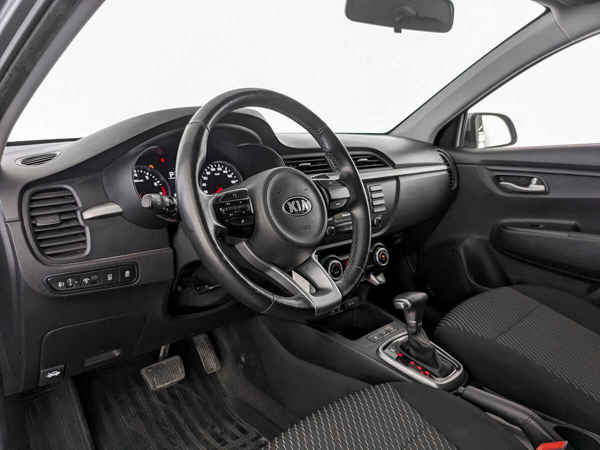 Kia Rio с пробегом — 2019 год. Фото: #13