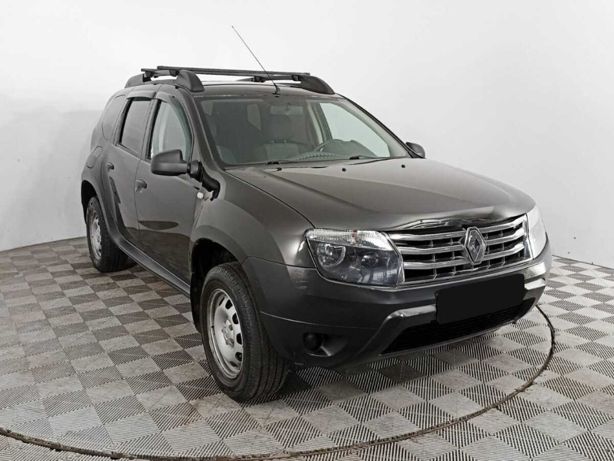 Renault Duster с пробегом — 2014 год. Фото: #2