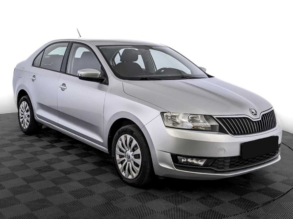 Skoda Rapid с пробегом — 2018 год. Фото: #2