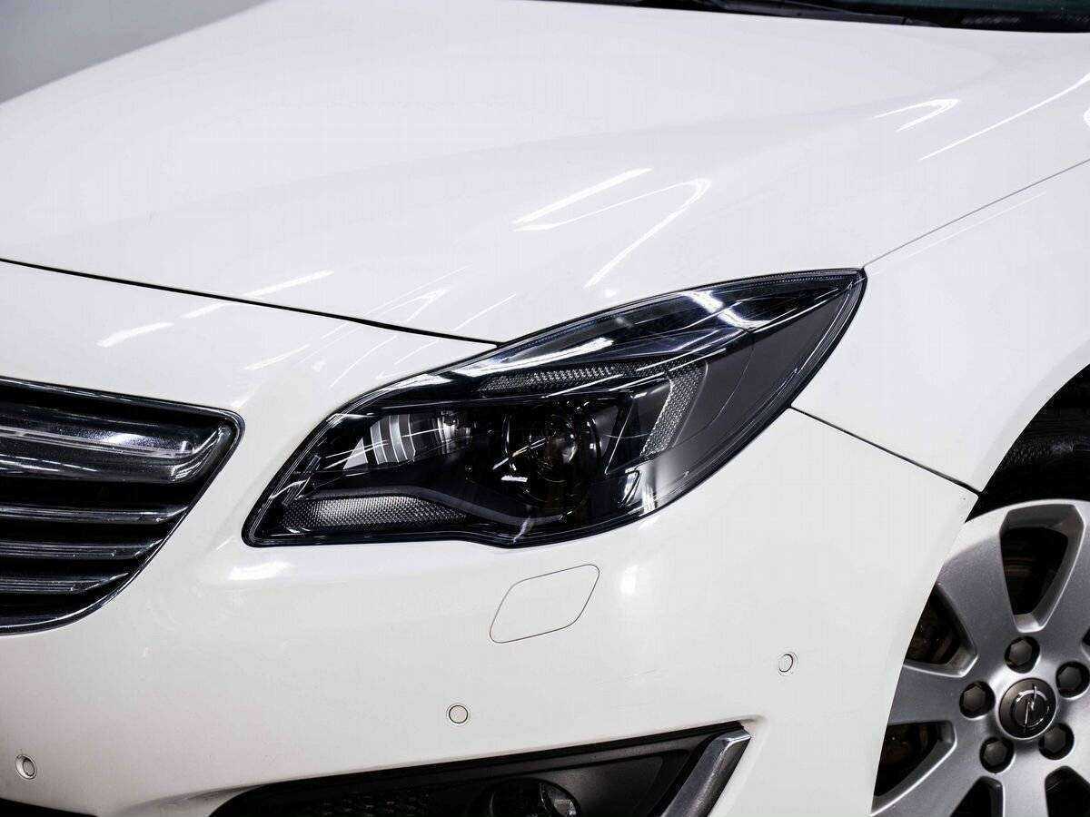 Opel Insignia с пробегом — 2013 год. Фото: #6