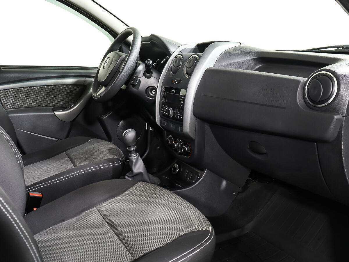 Renault Duster с пробегом — 2018 год. Фото: #9