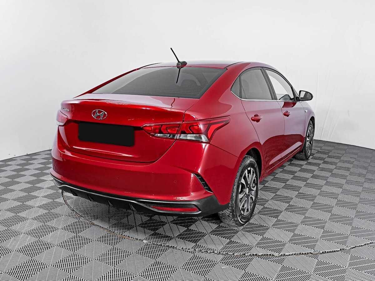 Hyundai Solaris с пробегом — 2021 год. Фото: #3