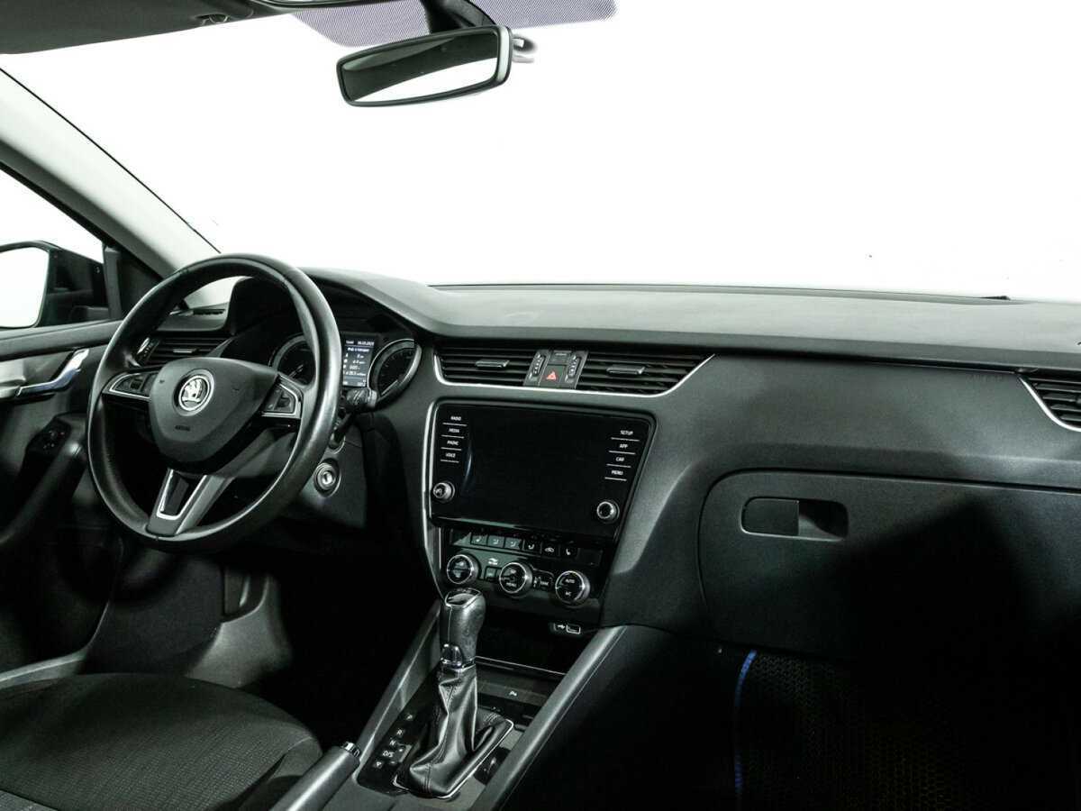Skoda Octavia с пробегом — 2018 год. Фото: #8
