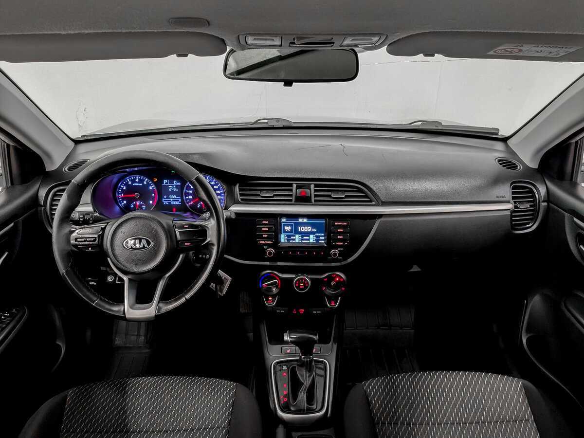 Kia Rio с пробегом — 2020 год. Фото: #13