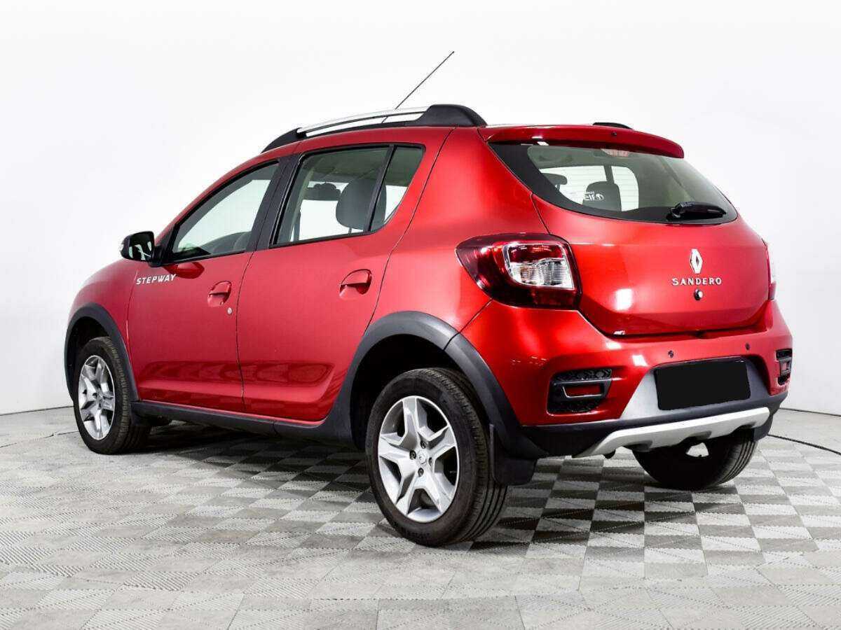 Renault Sandero с пробегом — 2019 год. Фото: #5