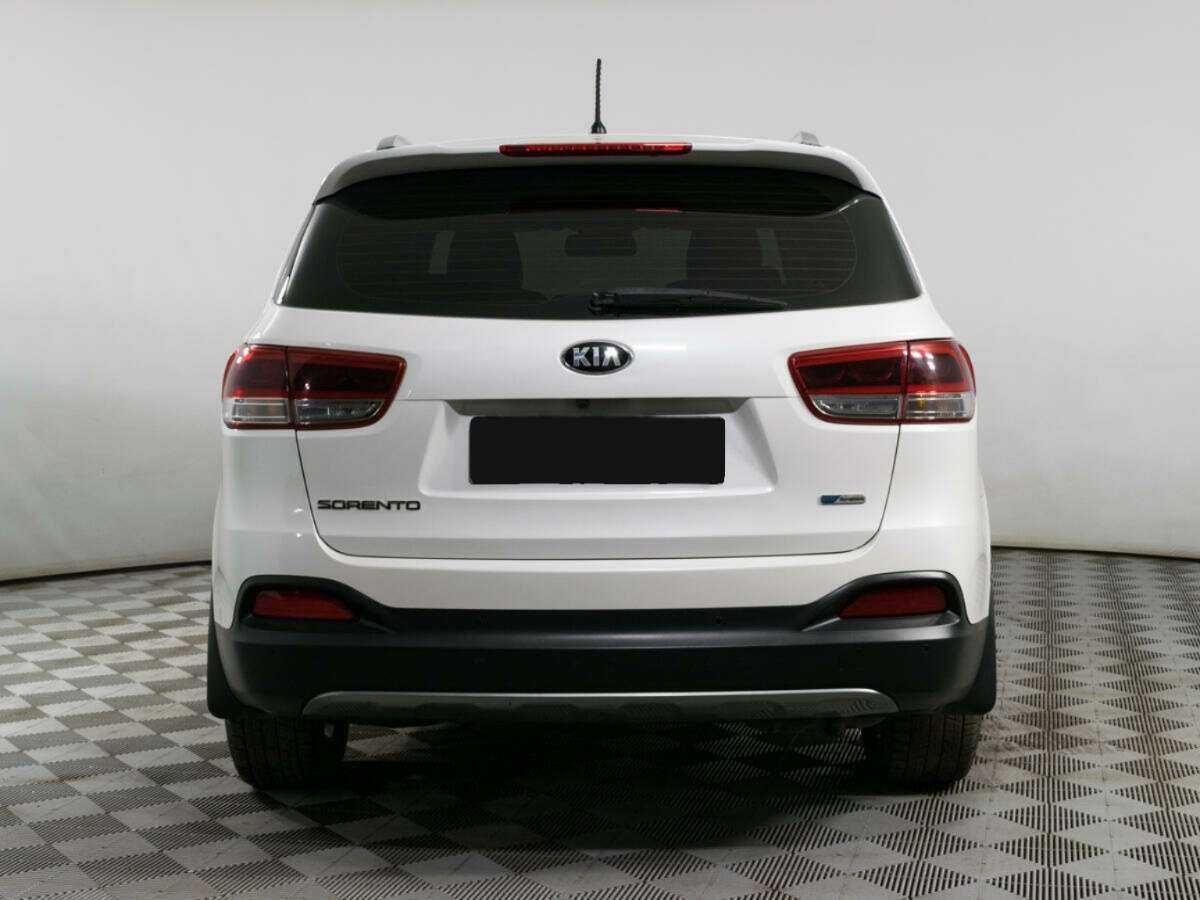 Kia Sorento с пробегом — 2016 год. Фото: #5