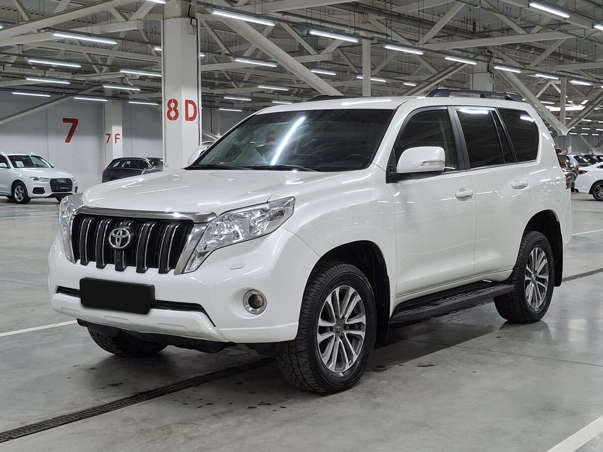 Toyota Land Cruiser Prado с пробегом — 2014 год. Фото: #0