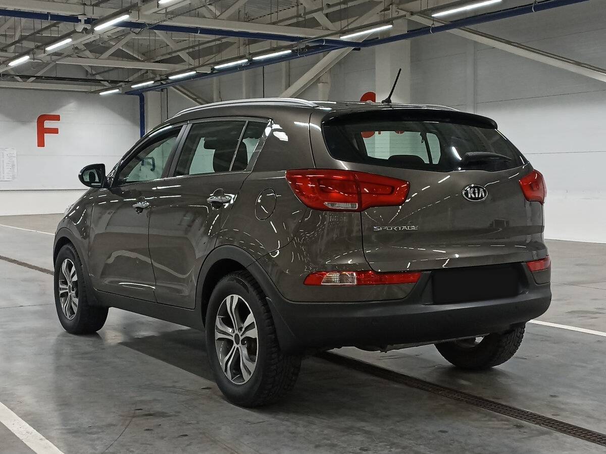 Kia Sportage с пробегом — 2014 год. Фото: #6