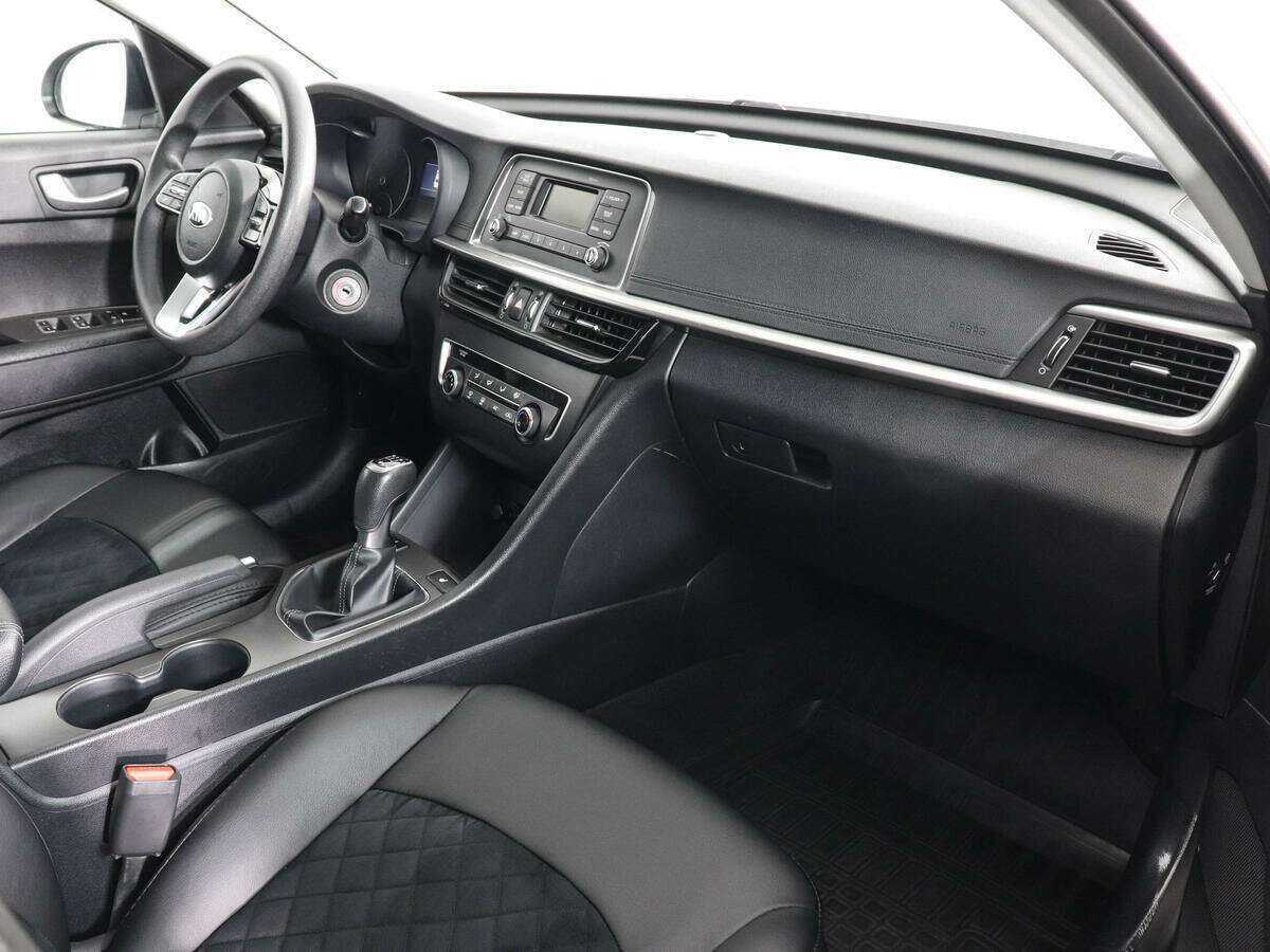 Kia Optima с пробегом — 2019 год. Фото: #8