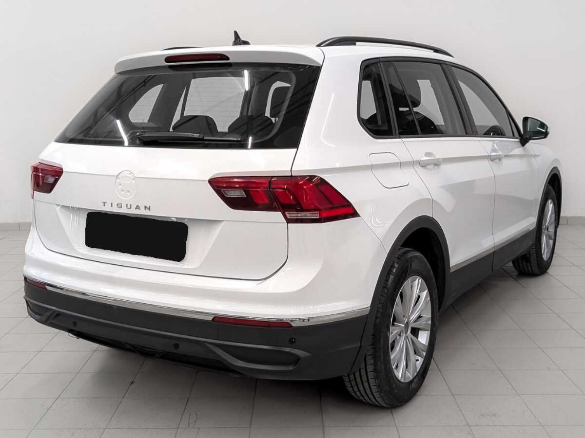 Volkswagen Tiguan с пробегом — 2021 год. Фото: #4