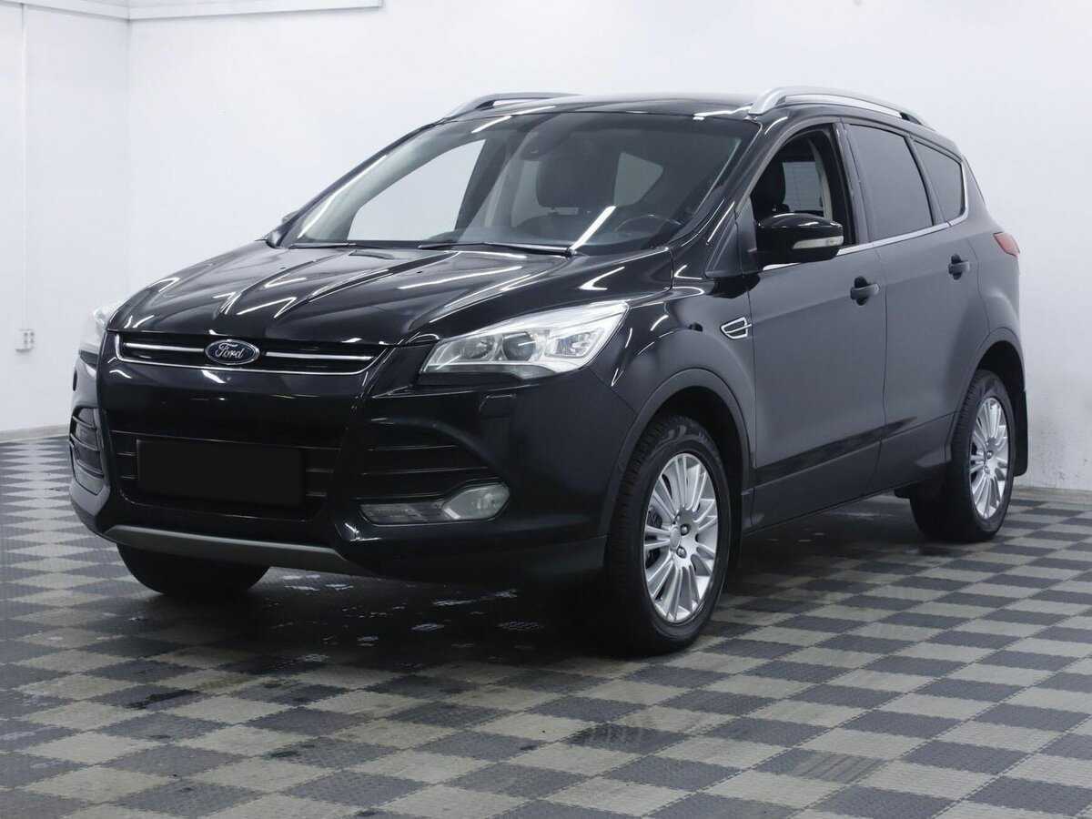Ford Kuga с пробегом — 2015 год. Фото: #0