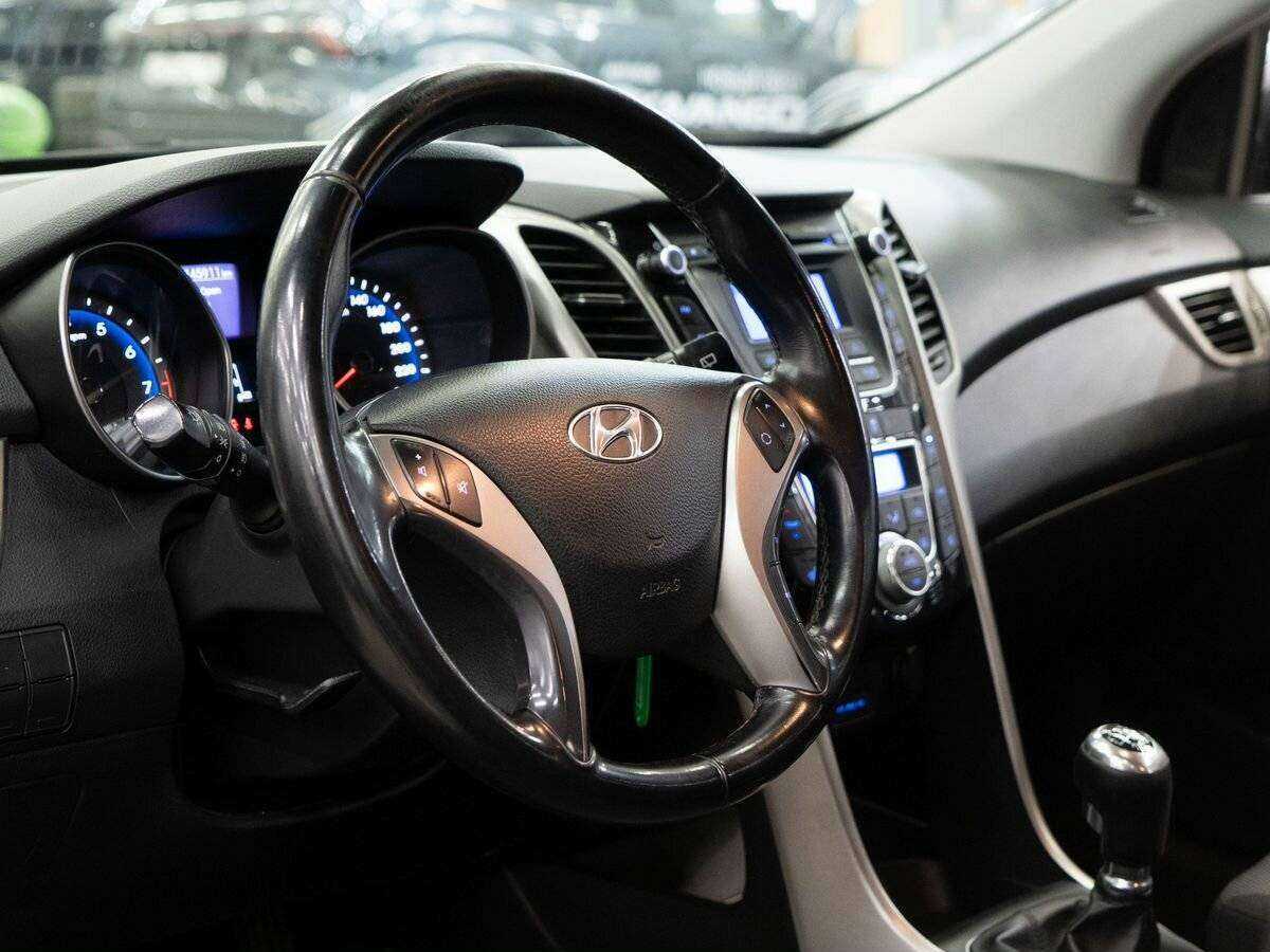 Hyundai i30 с пробегом — 2014 год. Фото: #4