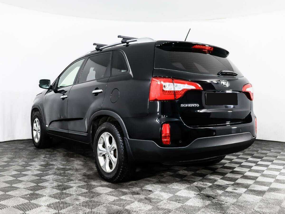 Kia Sorento с пробегом — 2014 год. Фото: #6