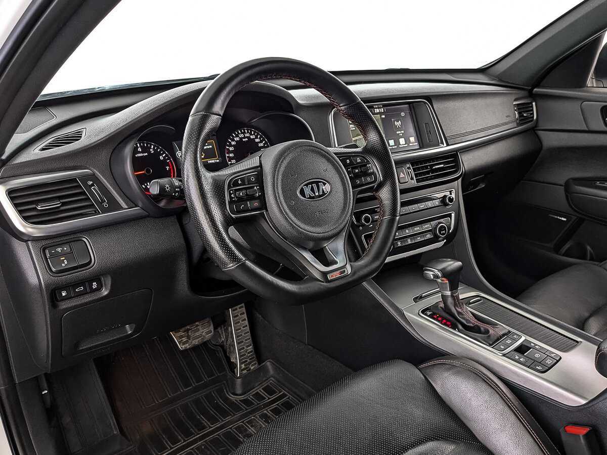 Kia Optima с пробегом — 2018 год. Фото: #14