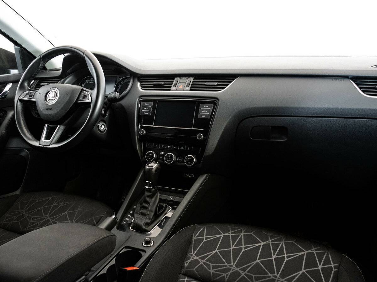 Skoda Octavia с пробегом — 2018 год. Фото: #8