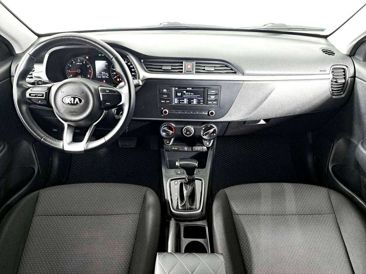 Kia Rio с пробегом — 2020 год. Фото: #11