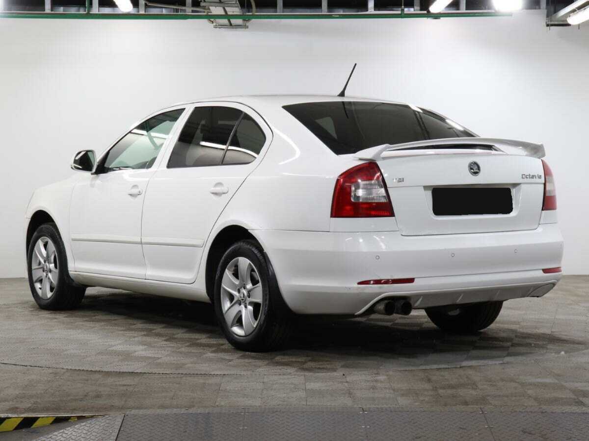 Skoda Octavia с пробегом — 2013 год. Фото: #6