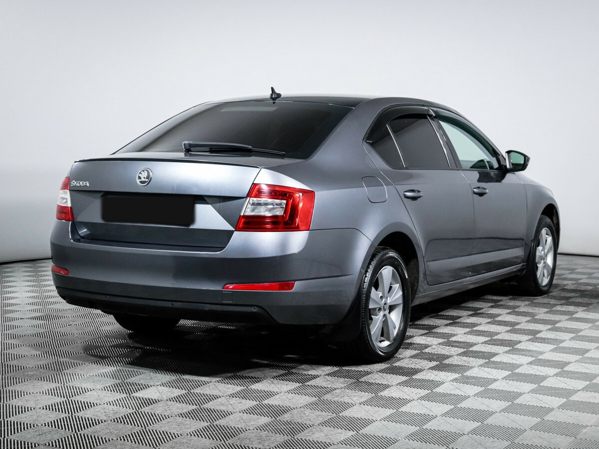 Skoda Octavia с пробегом — 2014 год. Фото: #3