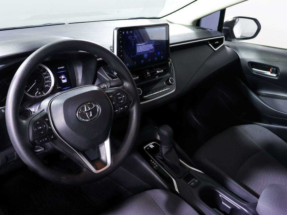 Toyota Corolla с пробегом — 2022 год. Фото: #10