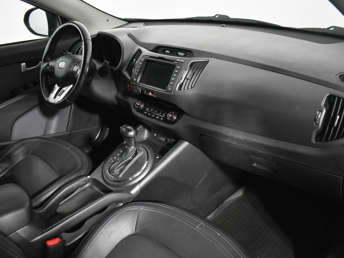 Kia Sportage с пробегом — 2012 год. Фото: #16