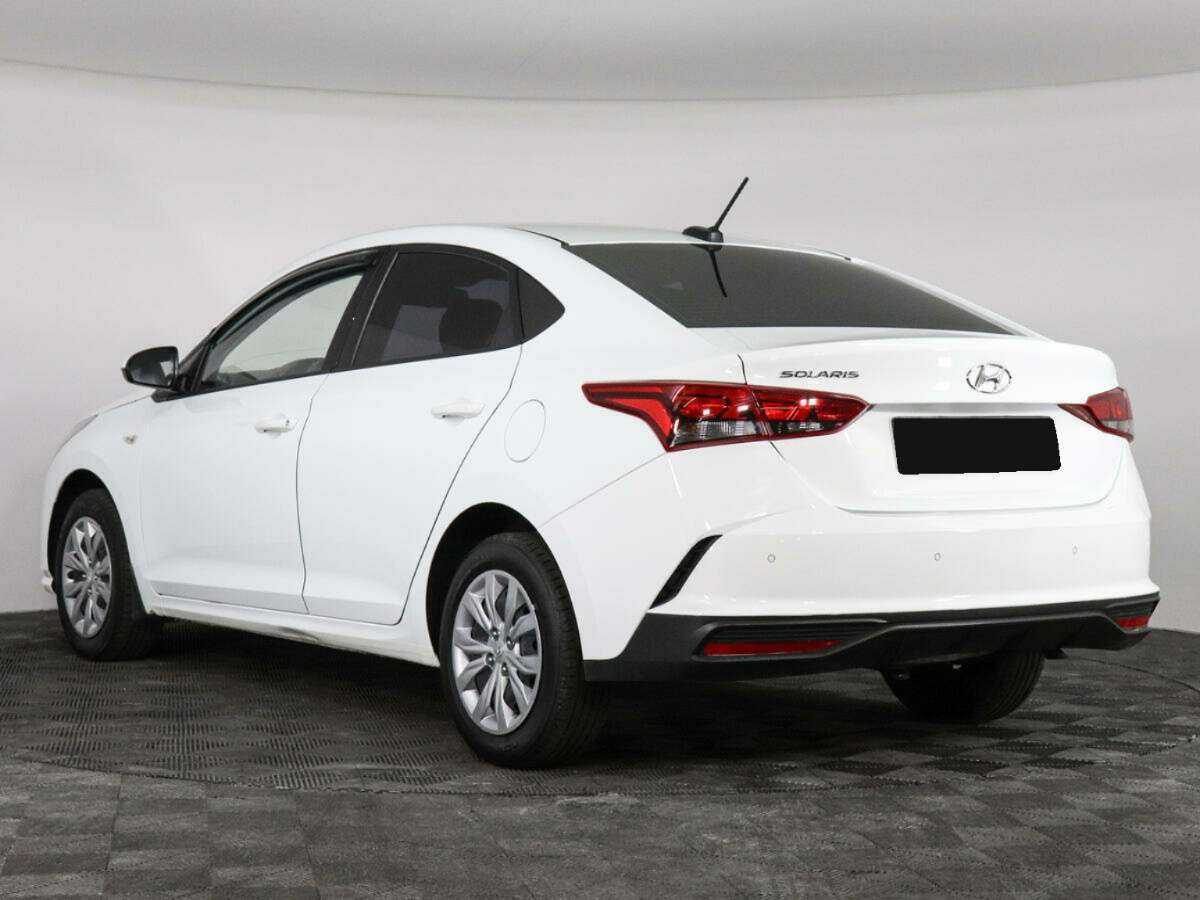 Hyundai Solaris с пробегом — 2020 год. Фото: #6