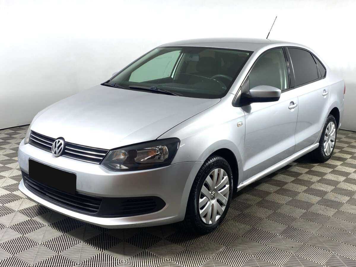 Volkswagen Polo с пробегом — 2012 год. Фото: #0