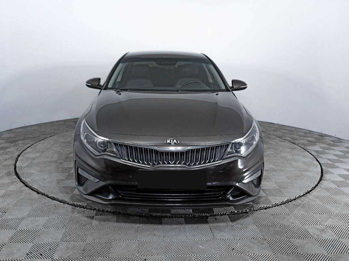 Kia Optima с пробегом — 2018 год. Фото: #1