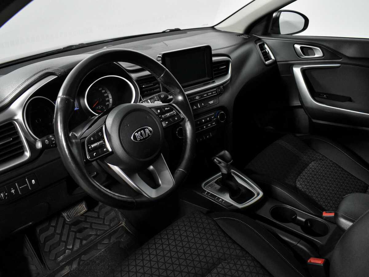 Kia Ceed с пробегом — 2019 год. Фото: #8