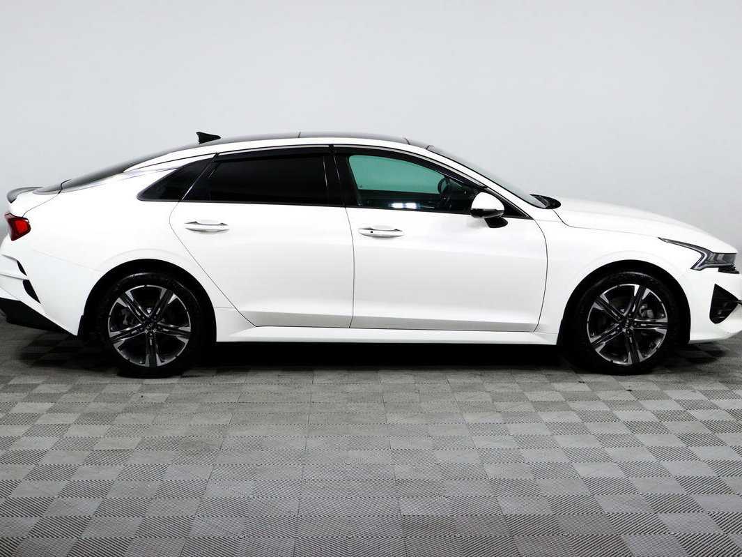 Kia K5 с пробегом — 2021 год. Фото: #3