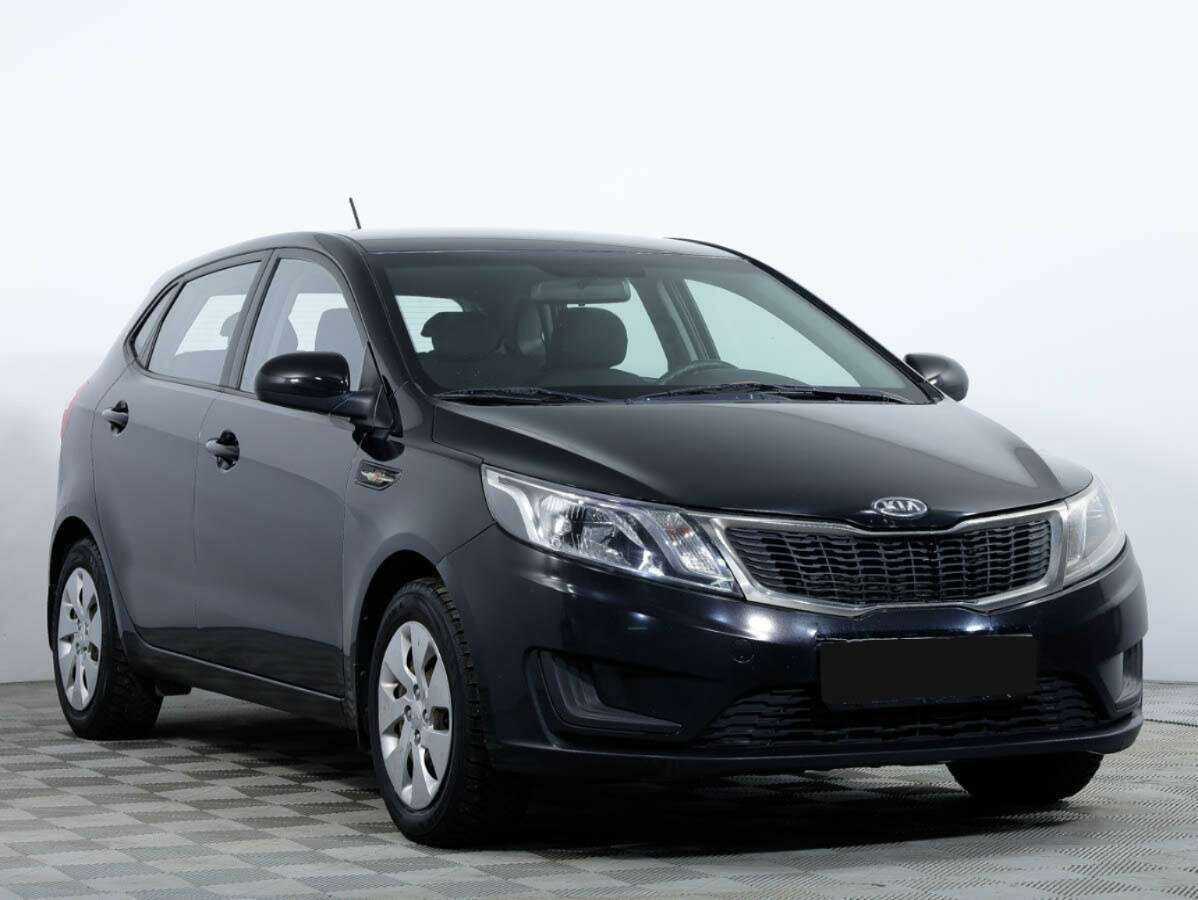 Kia Rio с пробегом — 2012 год. Фото: #1