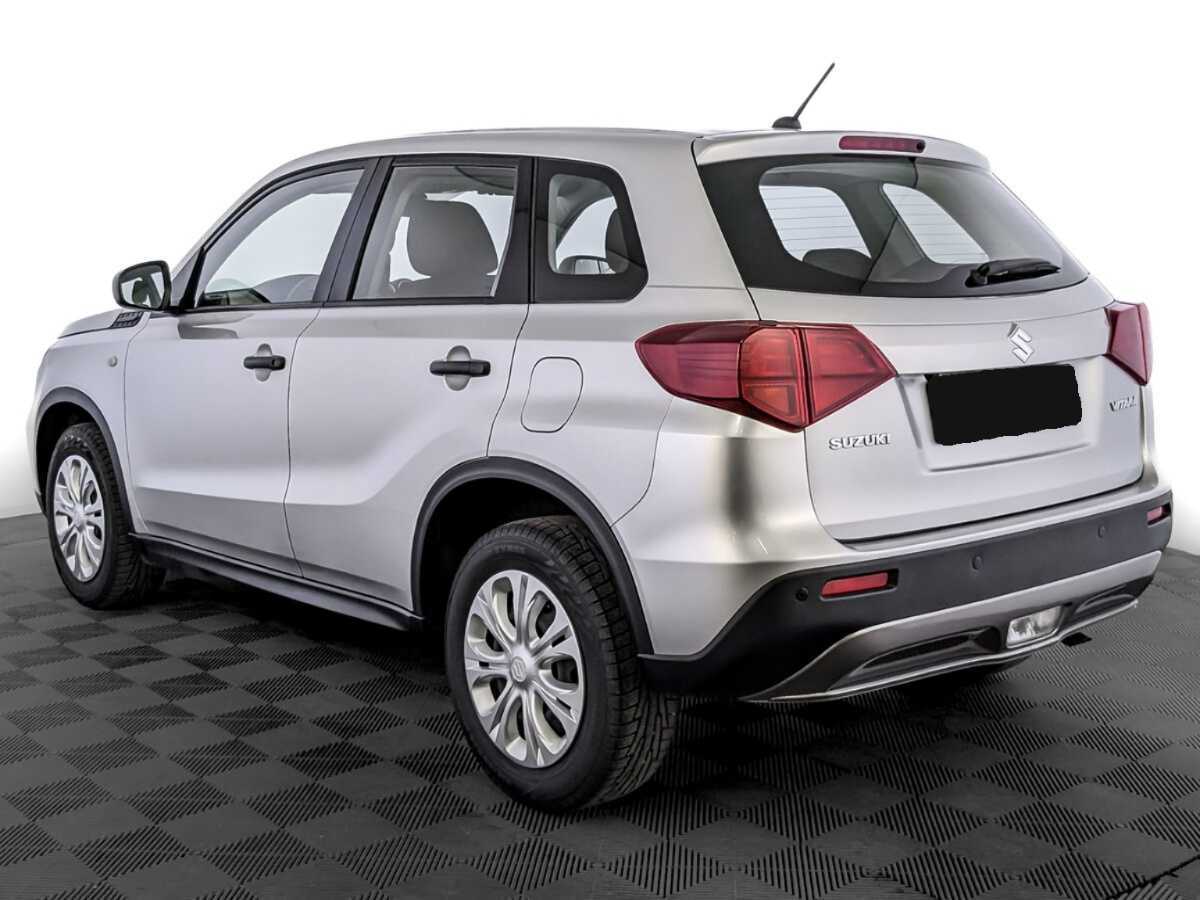 Suzuki Vitara с пробегом — 2021 год. Фото: #6