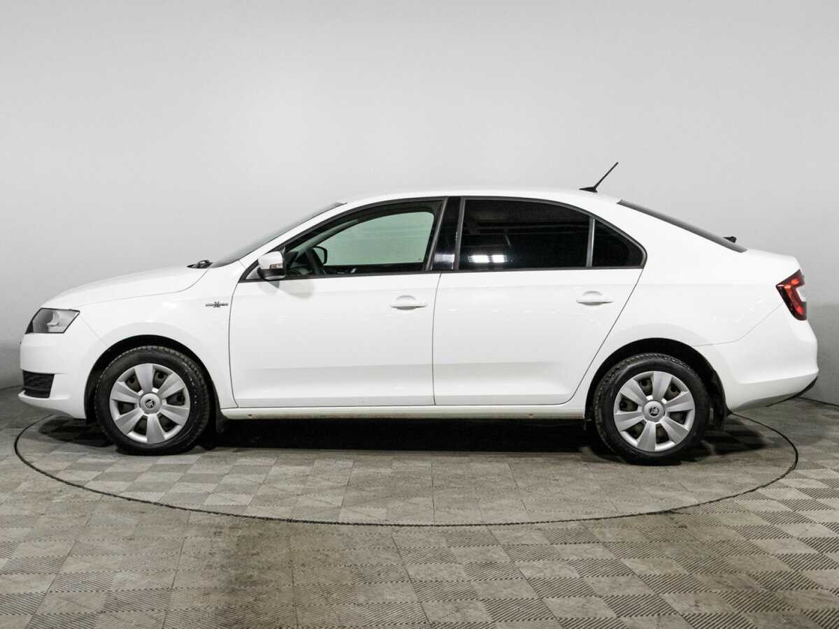 Skoda Rapid с пробегом — 2019 год. Фото: #7