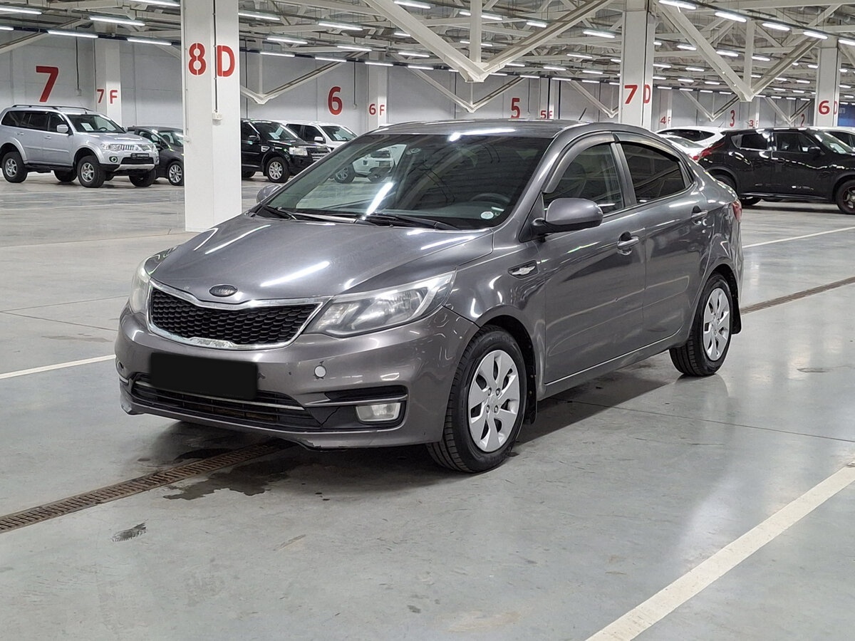Kia Rio с пробегом — 2015 год. Фото: #0