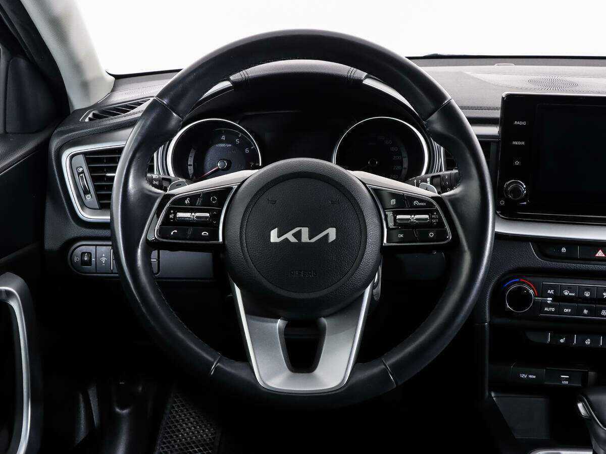 Kia XCeed с пробегом — 2021 год. Фото: #9