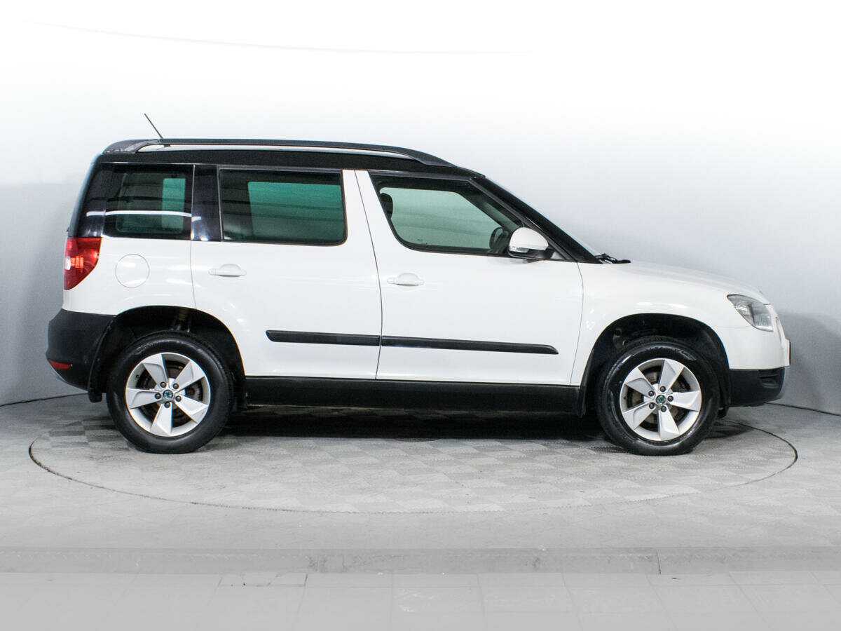 Skoda Yeti с пробегом — 2012 год. Фото: #3