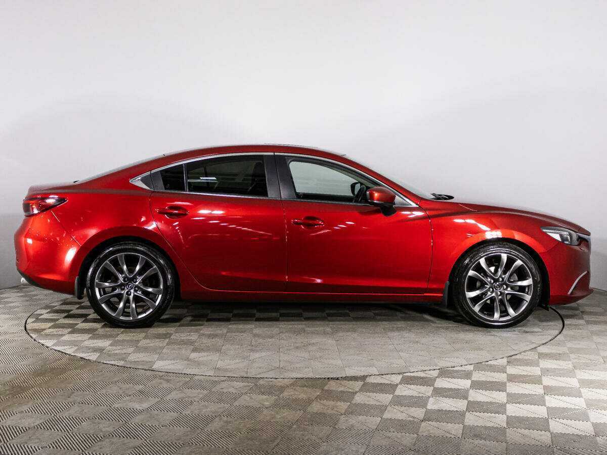 Mazda 6 с пробегом — 2017 год. Фото: #3