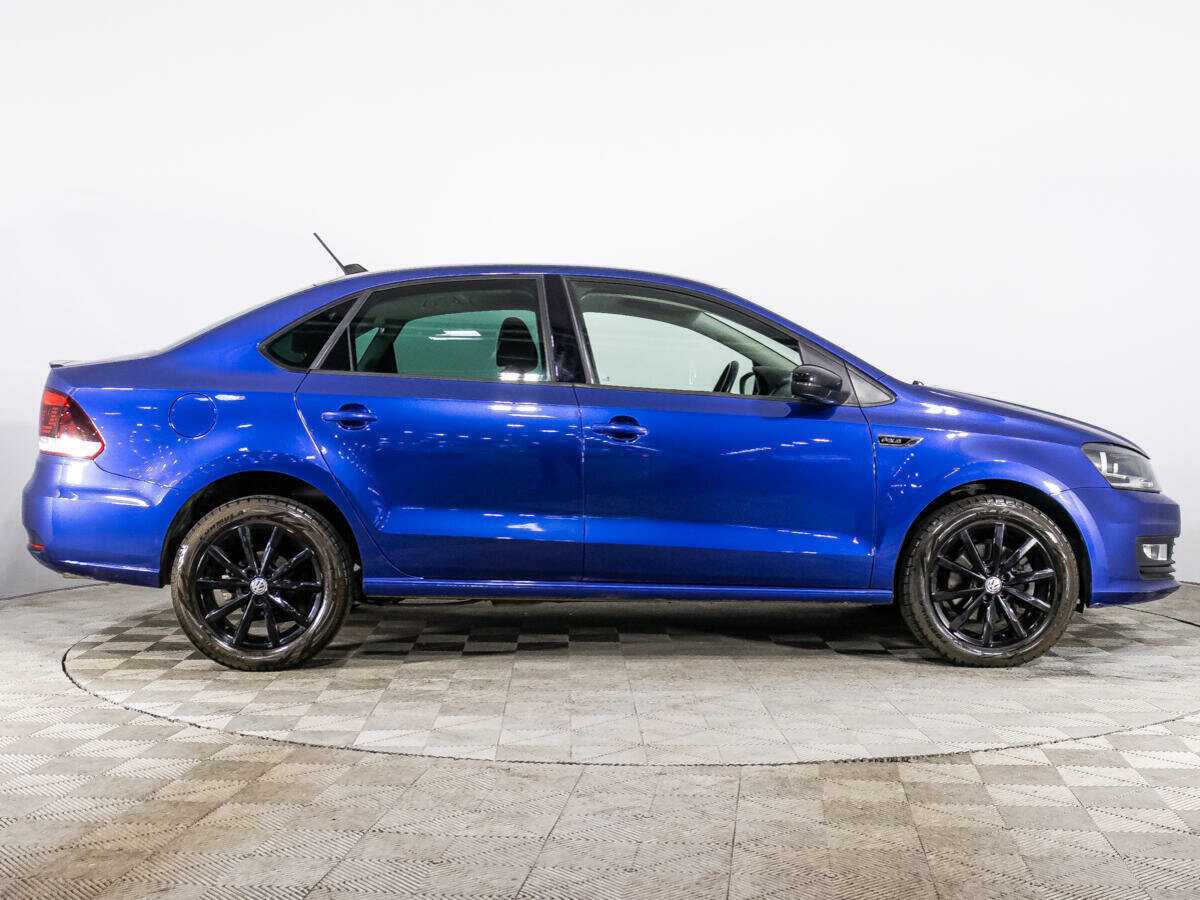Volkswagen Polo с пробегом — 2018 год. Фото: #3