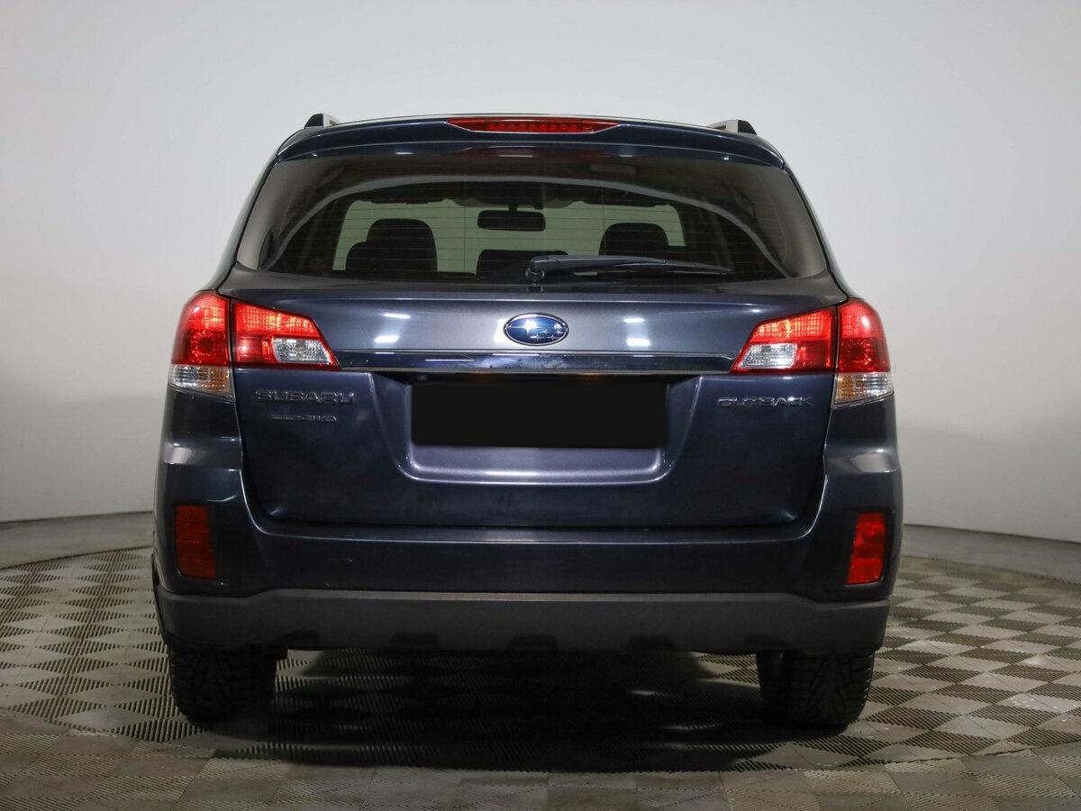 Subaru Outback с пробегом — 2012 год. Фото: #3