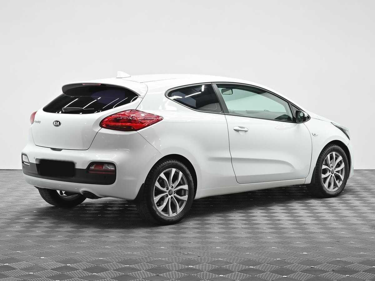 Kia Ceed с пробегом — 2017 год. Фото: #2