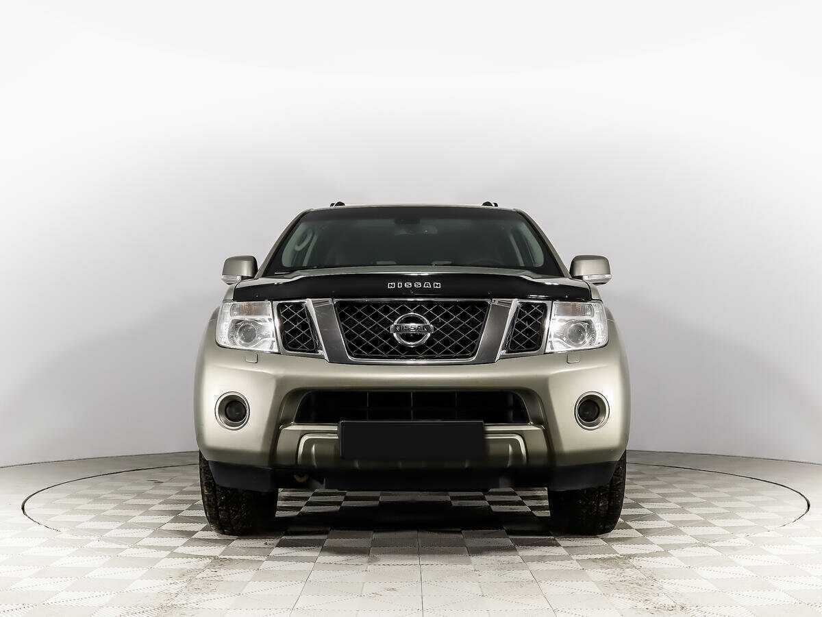 Nissan Pathfinder с пробегом — 2012 год. Фото: #1