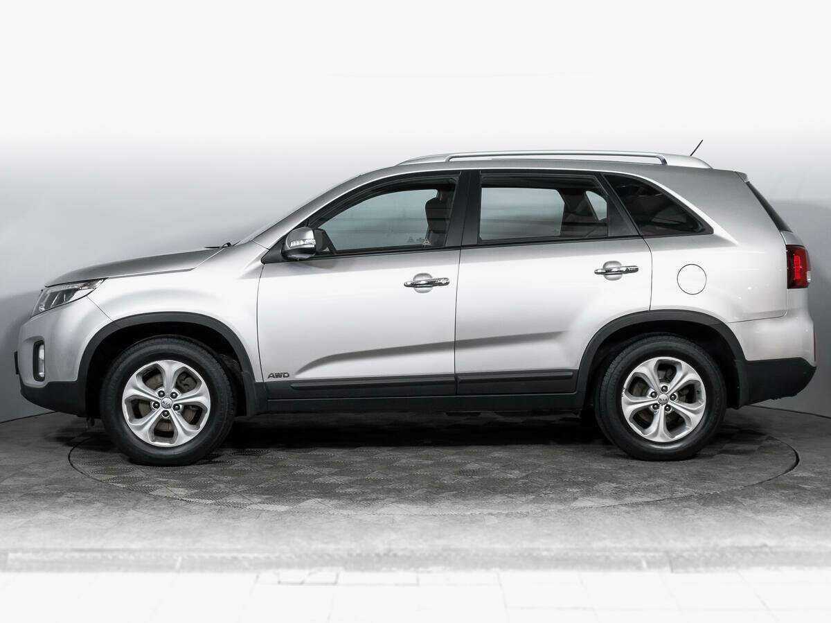 Kia Sorento с пробегом — 2013 год. Фото: #7