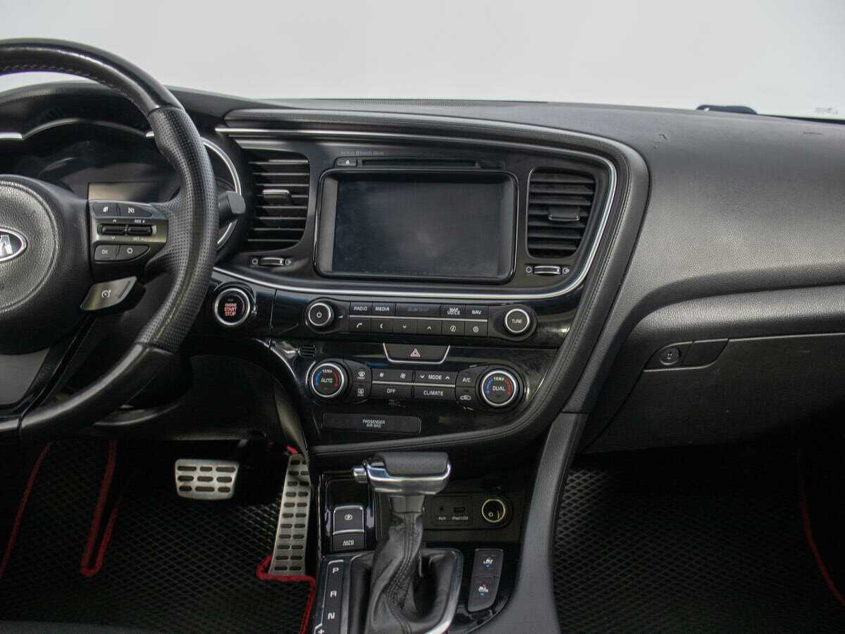 Kia Optima с пробегом — 2014 год. Фото: #13