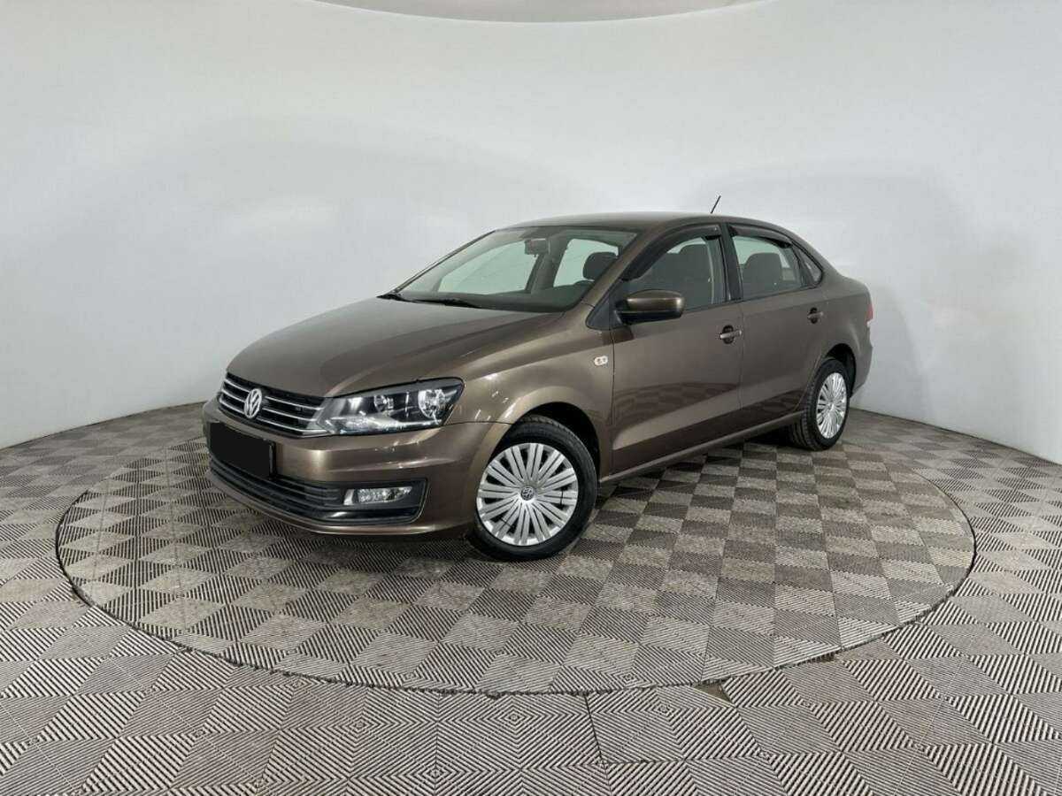 Volkswagen Polo с пробегом — 2016 год. Посмотреть фото