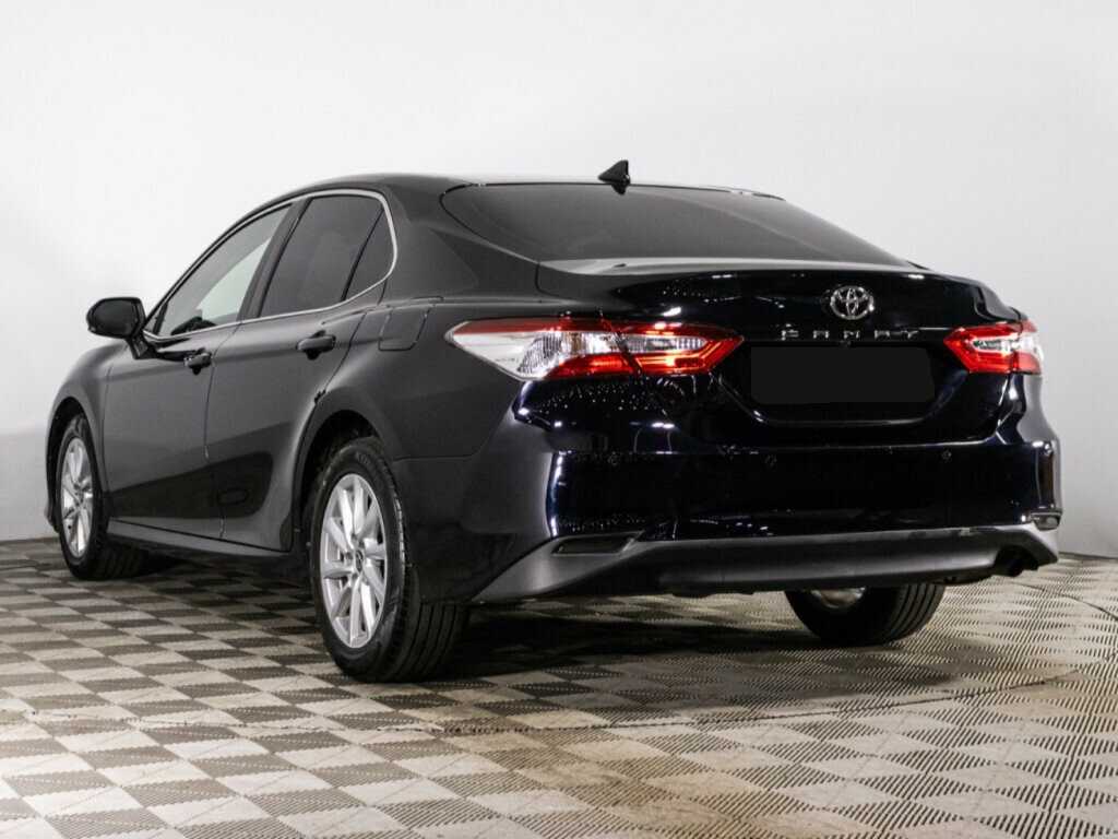 Toyota Camry с пробегом — 2021 год. Фото: #5
