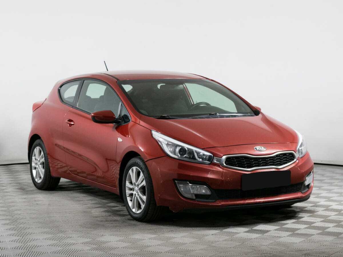 Kia Ceed с пробегом — 2013 год. Фото: #2