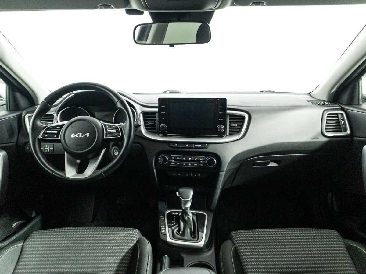 Kia Ceed с пробегом — 2021 год. Фото: #12