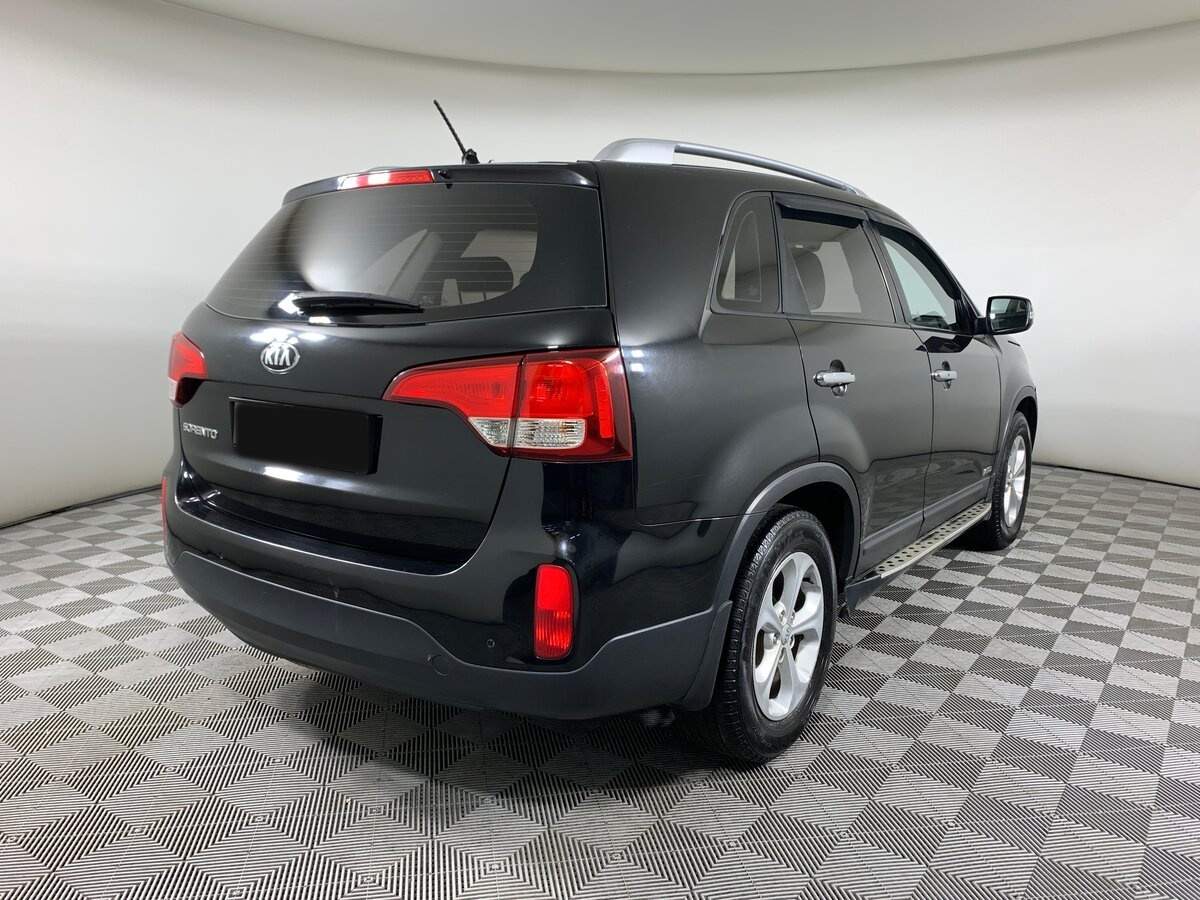 Kia Sorento с пробегом — 2014 год. Фото: #4